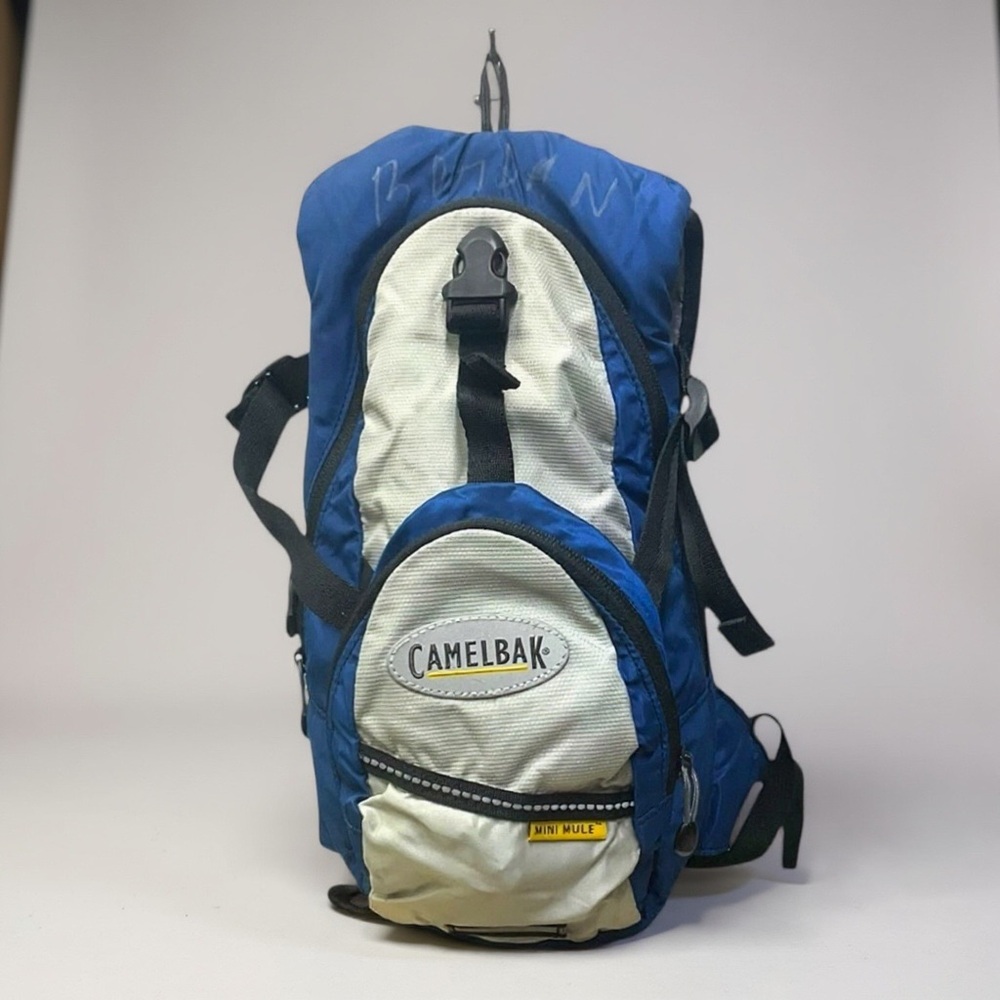 🎒 CamelBak Mini Mule Hydration Pack 💦 Youth Blue Silver Backpack‎